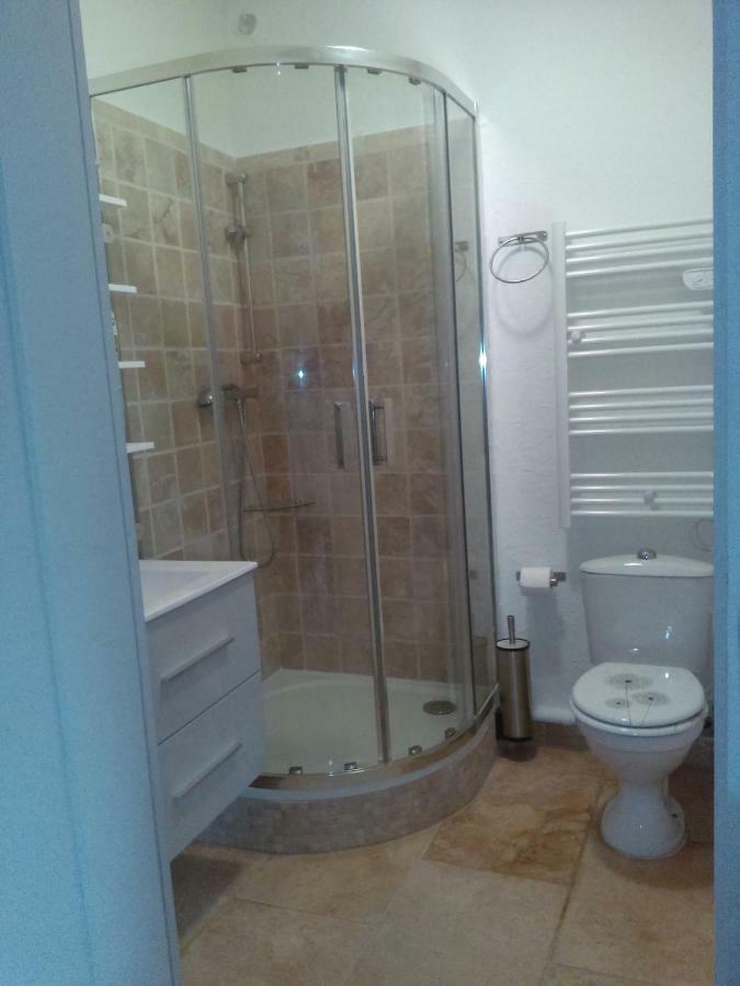 La Petite Seigneurette Villa Villeneuve-les-Avignon Bagian luar foto